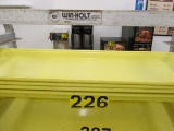 4 - PLASTIC TRAYS 25