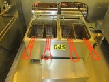 CECILWARE 4 BASKET ELECTRIC TABLETOP DEEP FRYER