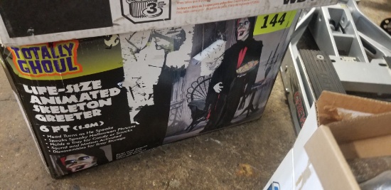 Life Size Animated Skeleton Greeter
