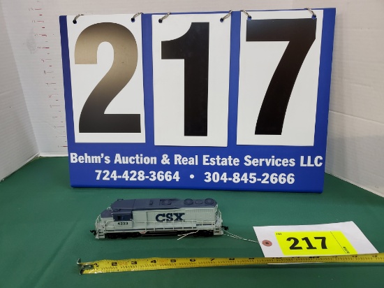 BACHMANN SPECTRUM HO CSX 4223 LOCOMOTIVE - 8.5" LONG