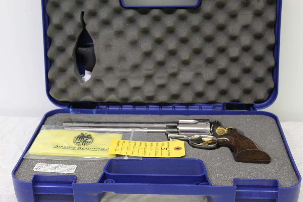 Smith & Wesson, 500, 500 S&W Magnum, sn: CNX0538 | Proxibid