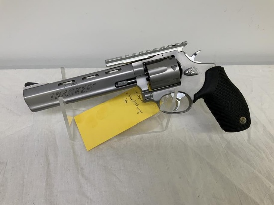 Taurus/Taurus Int Mfg, Tracker, 17HMR, sn: VJ985273, 6.5" brl