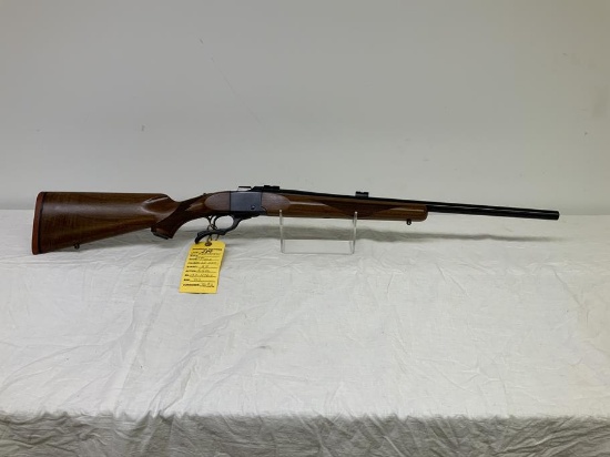 Ruger, NO 1, 22-250, sn: 130-11764, 24" brl, rifle, sling studs