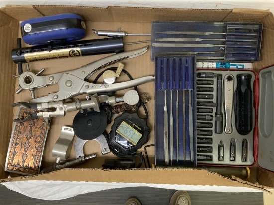 box lot of misc. tools from the work bench - gun screw driver