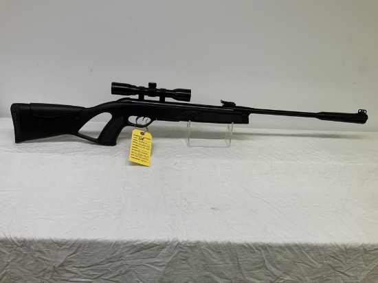 Gamo Whisper 62 .22 cal air rifle, sn 04-1c-414117-14,