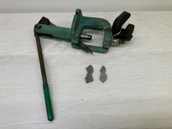RCBS JR2 reloading press with a die marked 44 on top