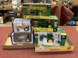 5 boxed toys by SpecCast - 3 John Deere and 2 International