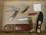5 knives - 4 folding knives and 1 fixed blade, Schrade with