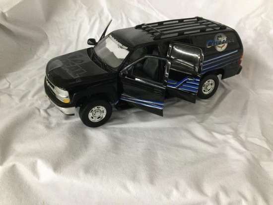 ideal classic detailed model 2003 chevy suburban w/