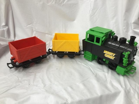 mighty casey plastic train set w/ track + 2 odd small plastic
