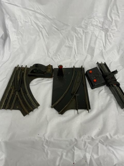 large box lionel track and track parts
