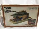 box lot tyco lighted station and fisher price 3pc train