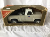 tonka chevy service truck in original box