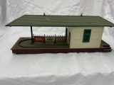 lionel #356 freight station in original box