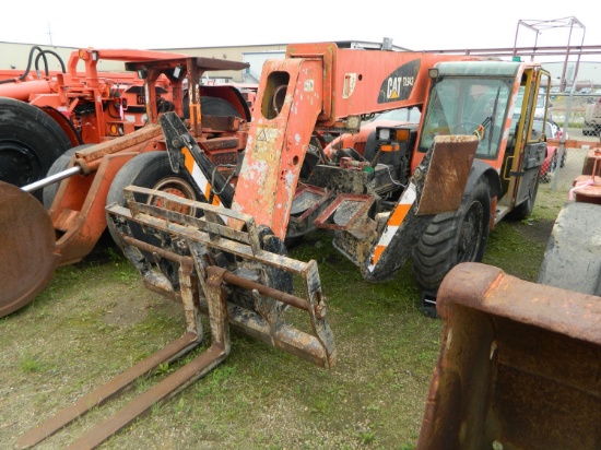 CATERPILLAR TL943 TELEHANDLER