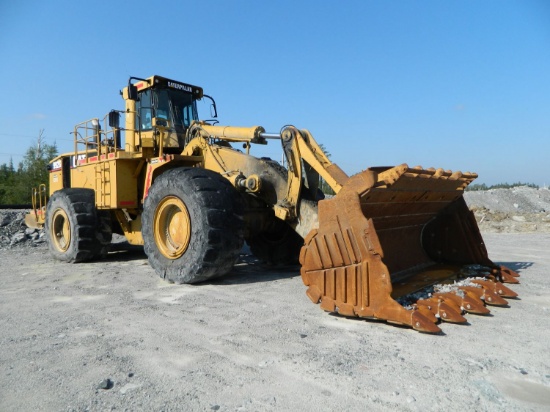 CAT 992G Loader