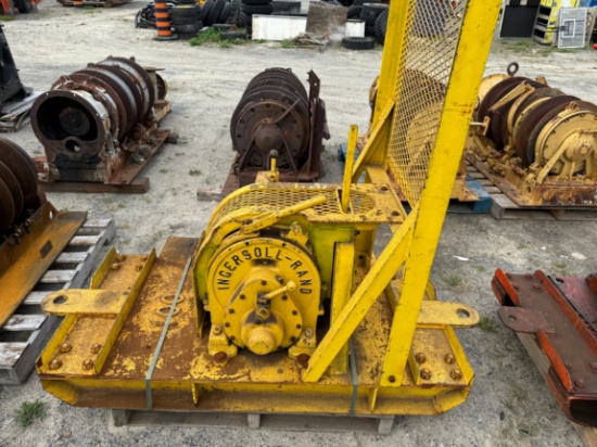 Ingersoll Rand HU Tugger with guard