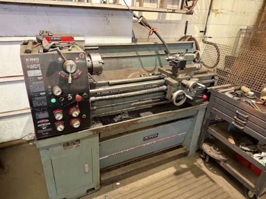 Unreserved - King Industrial 14" x 40" Metal Lathe