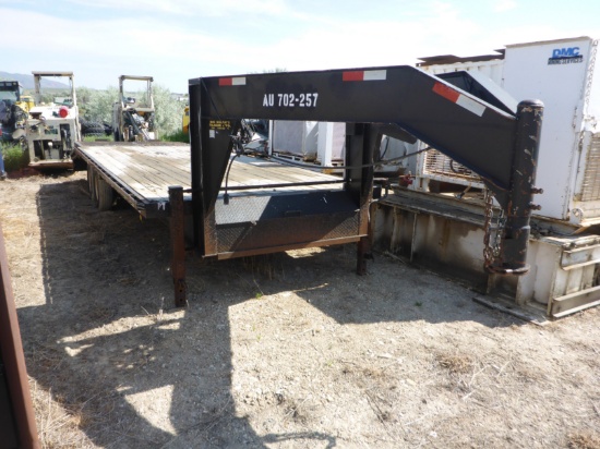 Big Bubba's Gooseneck Dual Axle Trailer