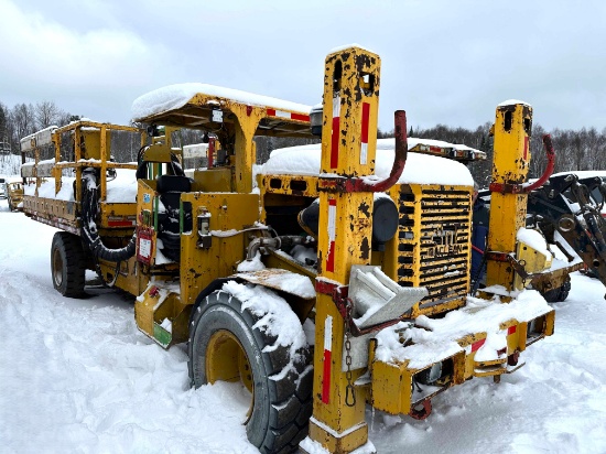 2008 MacLean SL3 Underground Scissor Lift