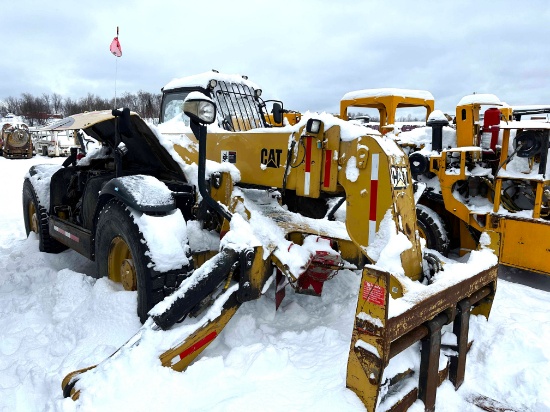 2011 Caterpillar TH460B Telehandler