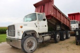 1994 Ford 8000 dump truck, VIN 1FDYU82E1RVA33356, miles on odo 287,723, Cum