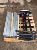 5 roller saw horses & 2 stationary saw horses