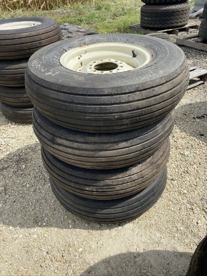 Tires 9.5 15 SL Titan