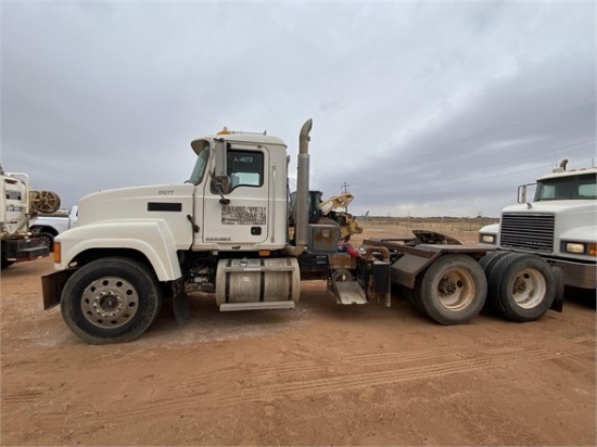 2008 MACK PINNACLE CHU613