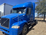 2014 VOLVO VNM64T200 955
