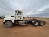 2004 MACK CH613