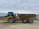 2000 Caterpillar D250E