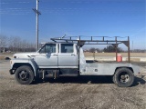 1989 FORD F600