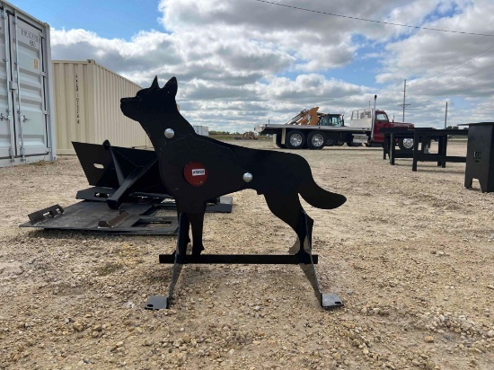 Kit Containers 3/8in AR500 Steel Coyote Shooting Target with Heart Flapper