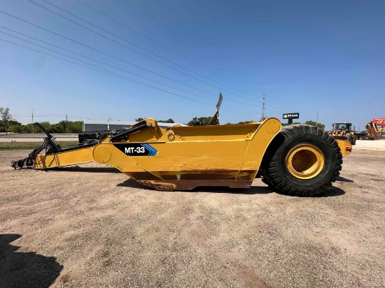 2015 MTS MT-30 Hydraulic 4 Tire Pull Scraper