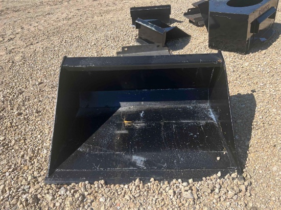 Kit Containers Mini Skid Steer 39in Material Bucket
