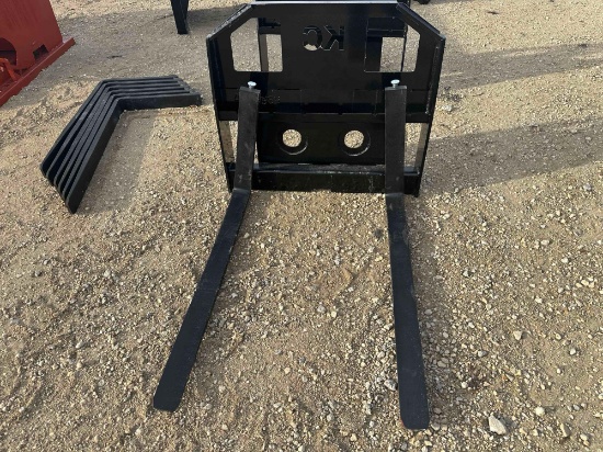 Kit Containers Mini Universal Attach Skid Steer Fork Frame with 42in Forks