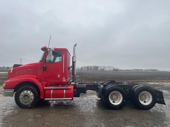 2000 International 9200