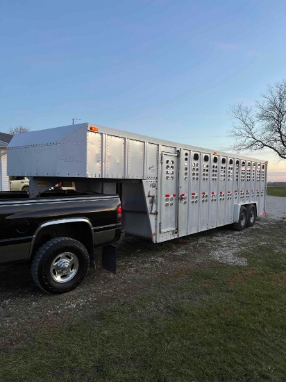 1993 7'x24' Wilson Livestock Trailer