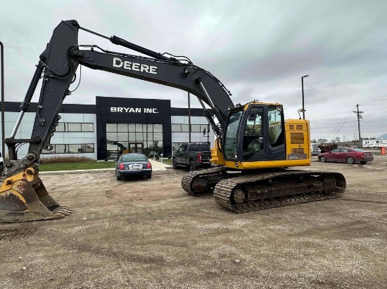 2014 John Deere 245G LC Excavator