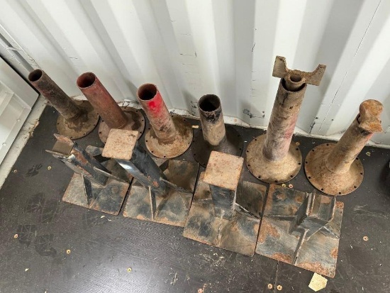 Cone and Rectangular Shaped Jack Stands