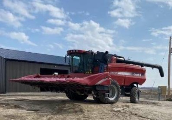 2006 Case IH AFX 8010 Combine Tractor