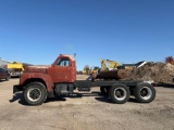 1965 Mack B53 Aerodyne