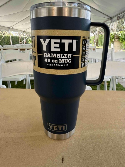 Yeti Rambler 42oz Straw Mug - Royal