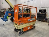 2015 JLG 1930ES