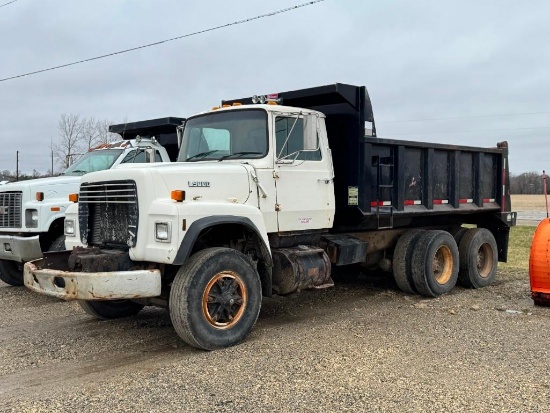 1989 Ford L9000