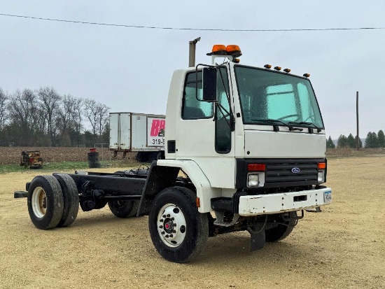 1995 Ford Cargo Truck C-7000