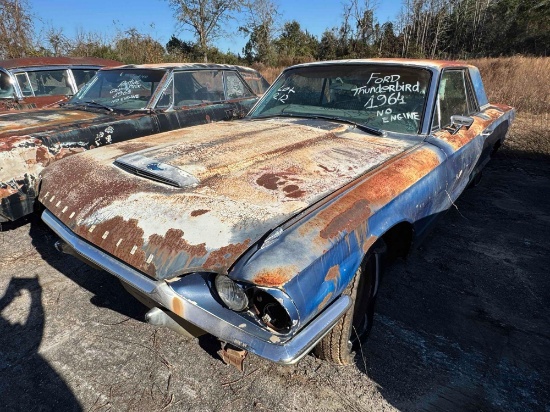1964 Ford Thunderbird