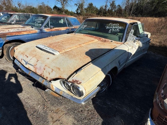 1965 Ford Thunderbird