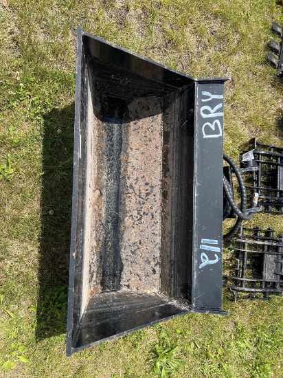 New Unused 5T Hydraulic Tilt Bucket